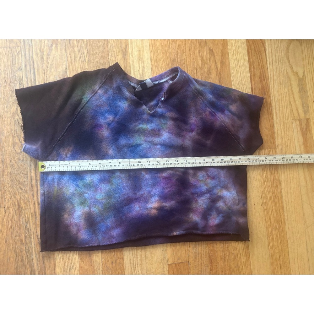 Universal Thread Ice Dye Upcycled Short Sleeve Sweatshirt Purple Blue‎ Medium - Picture 4 of 5